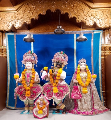 Leicester Temple (ISSO) Murti Darshan