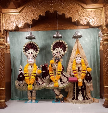 Leicester Temple (ISSO) Murti Darshan