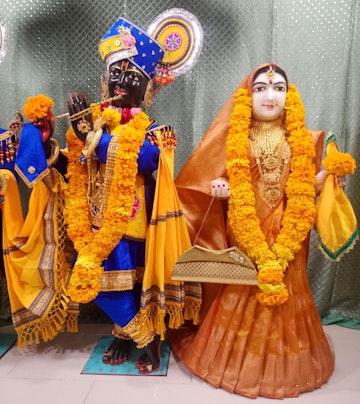 Leicester Temple (ISSO) Murti Darshan