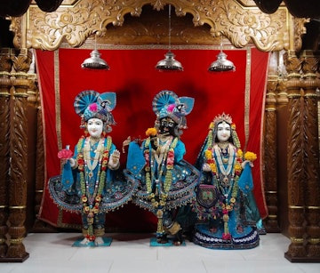 Leicester Temple (ISSO) Murti Darshan