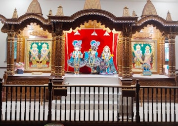 Leicester Temple (ISSO) Murti Darshan