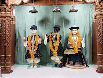 Leicester Temple (ISSO) Murti Darshan