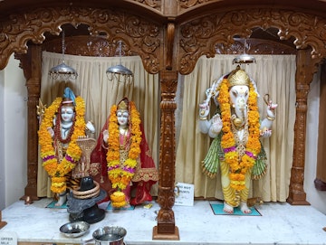 Leicester Temple (ISSO) Murti Darshan