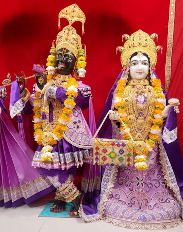 Leicester Temple (ISSO) Murti Darshan