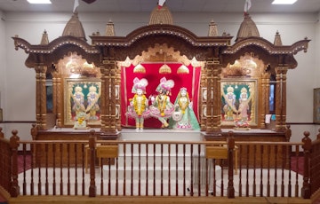 Leicester Temple (ISSO) Murti Darshan