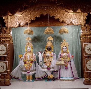 Leicester Temple (ISSO) Murti Darshan