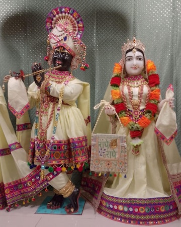 Leicester Temple (ISSO) Murti Darshan