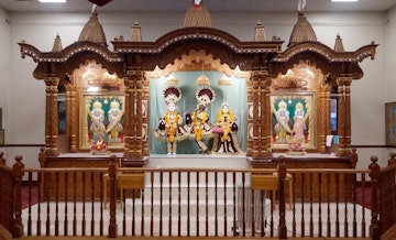 Leicester Temple (ISSO) Murti Darshan