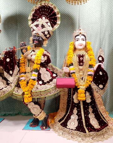 Leicester Temple (ISSO) Murti Darshan