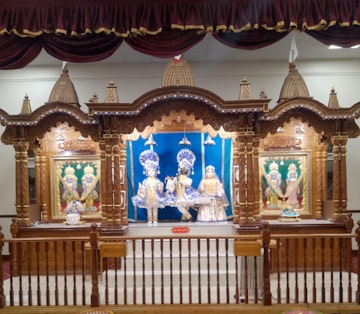 Leicester Temple (ISSO) Murti Darshan