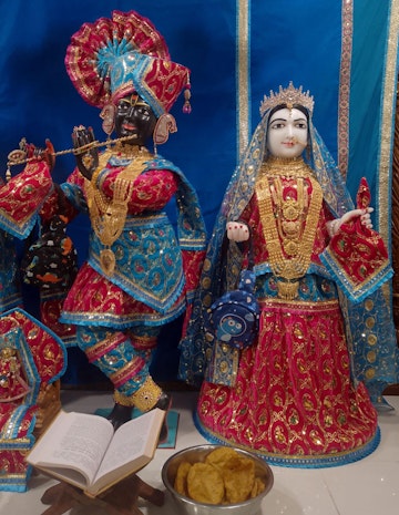 Leicester Temple (ISSO) Murti Darshan