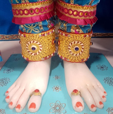 Leicester Temple (ISSO) Murti Darshan