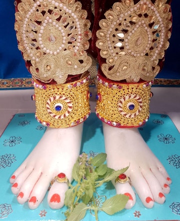 Leicester Temple (ISSO) Murti Darshan