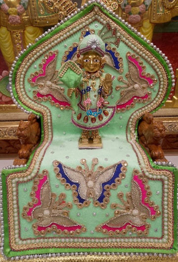 Leicester Temple (ISSO) Murti Darshan