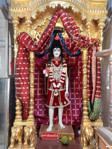 Loj Temple Murti Darshan
