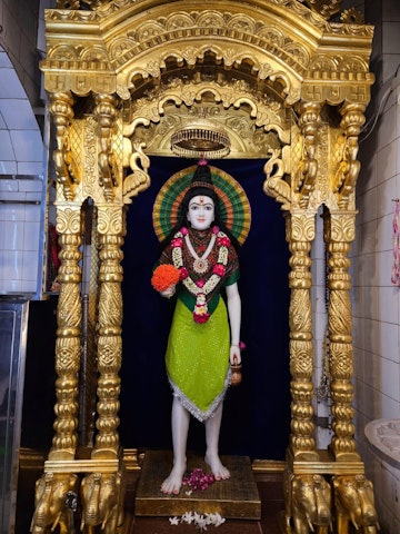Loj Temple Murti Darshan