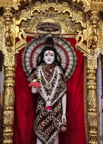 Loj Temple Murti Darshan