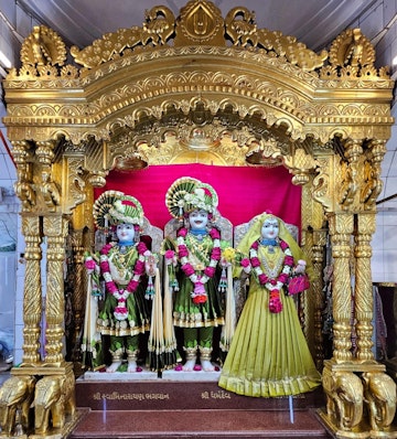 Loj Temple Murti Darshan