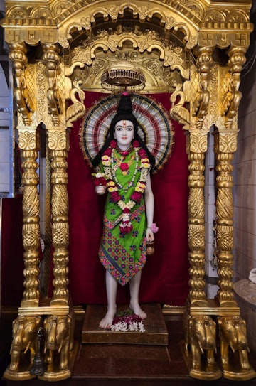 Loj Temple Murti Darshan