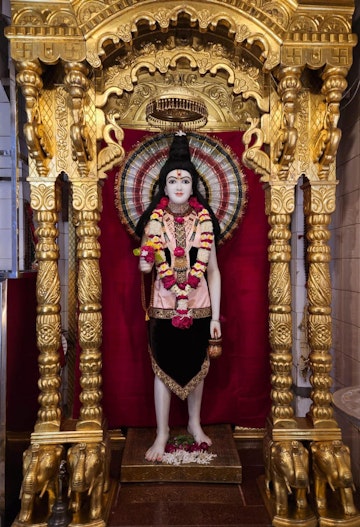 Loj Temple Murti Darshan
