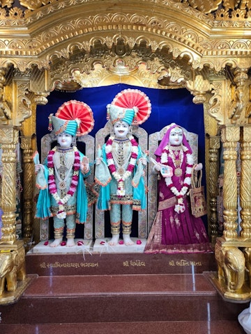 Loj Temple Murti Darshan