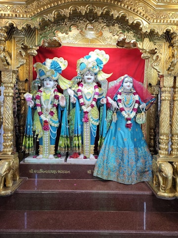 Loj Temple Murti Darshan