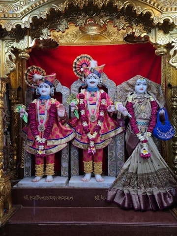 Loj Temple Murti Darshan