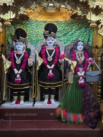 Loj Temple Murti Darshan