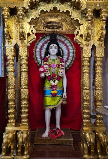 Loj Temple Murti Darshan