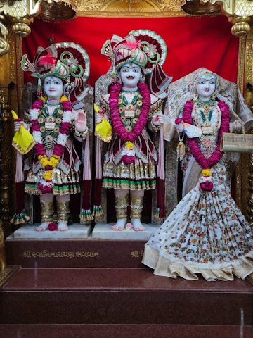 Loj Temple Murti Darshan