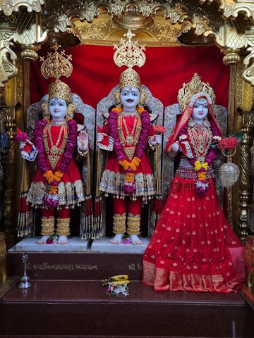 Loj Temple Murti Darshan