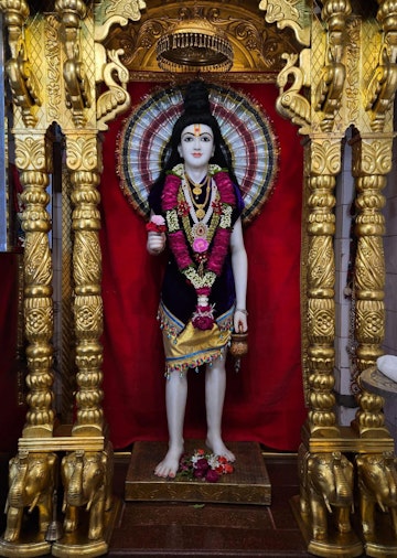 Loj Temple Murti Darshan