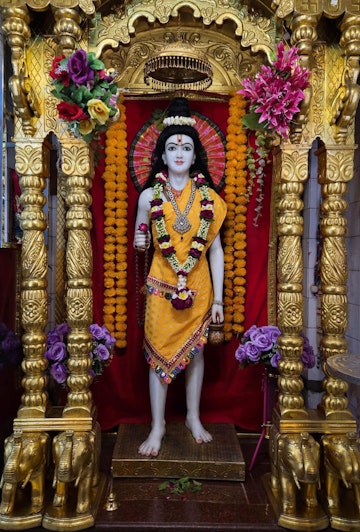 Loj Temple Murti Darshan