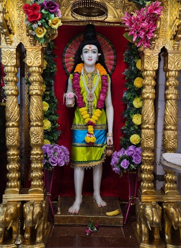 Loj Temple Murti Darshan