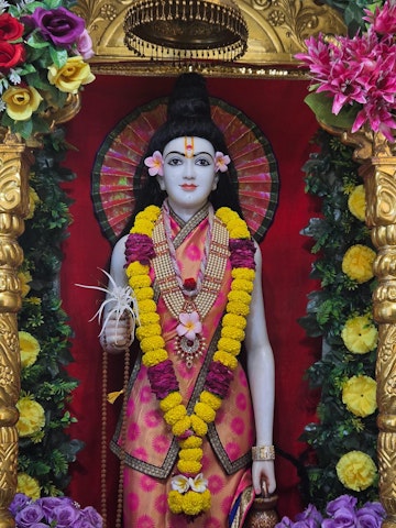 Loj Temple Murti Darshan