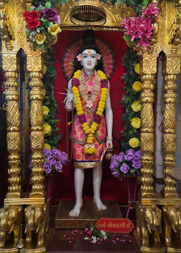 Loj Temple Murti Darshan