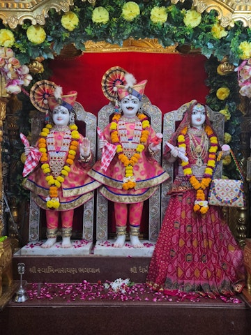 Loj Temple Murti Darshan