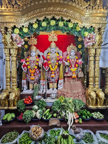 Loj Temple Murti Darshan