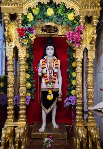 Loj Temple Murti Darshan