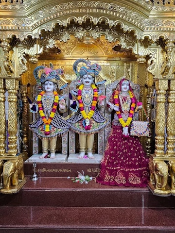 Loj Temple Murti Darshan