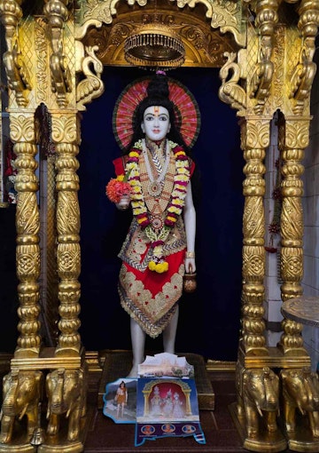 Loj Temple Murti Darshan