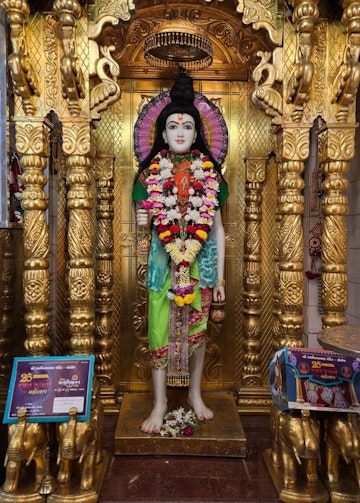 Loj Temple Murti Darshan