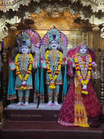 Loj Temple Murti Darshan