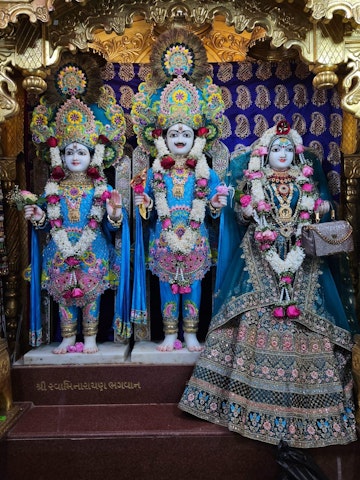 Loj Temple Murti Darshan