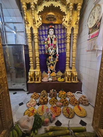 Loj Temple Murti Darshan