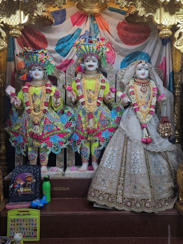 Loj Temple Murti Darshan