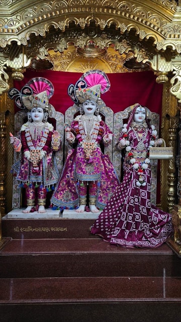 Loj Temple Murti Darshan