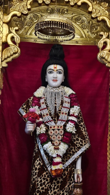 Loj Temple Murti Darshan