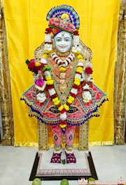 Mandvi Temple Murti Darshan