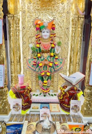 Mandvi Temple Murti Darshan
